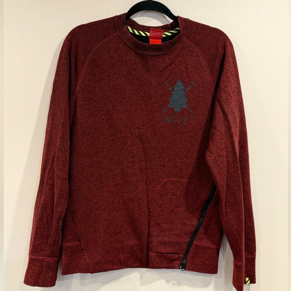 🔥Nike Women’s Red Sweatshirt with Graphic Design Like New Sz S🔥
